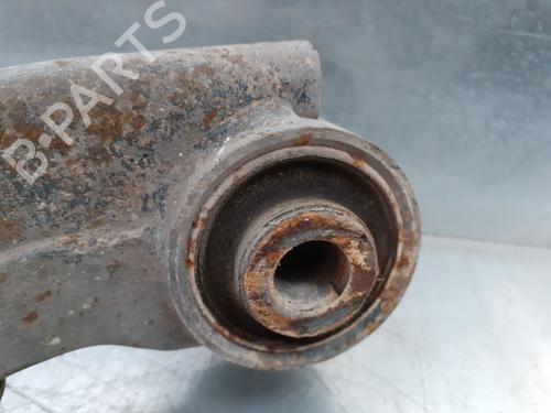 Querlenker links vorne KIA SORENTO I (JC) 2.5 CRDi 4WD | BP12762277M12 
