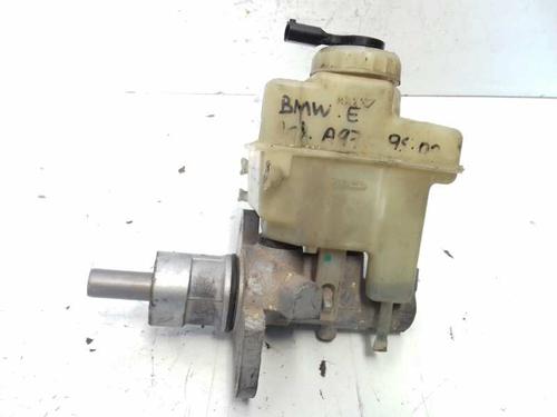 Used Brake master cylinder BMW 5 (E39) 520 d (136 hp) 12684733