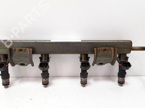 Used Injection rail NISSAN MICRA III (K12) 1.2 16V (80 hp) 12783406