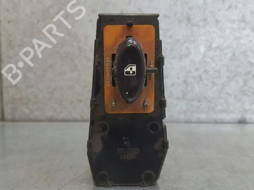 Used Right front window switch Right front window switch HYUNDAI COUPE I (RD) 1.6 16V (116 hp) 12739054 12739054