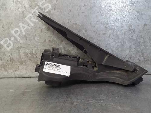 Used Pedal VW SCIROCCO III (137, 138) 1.4 TSI (122 hp) 12710261