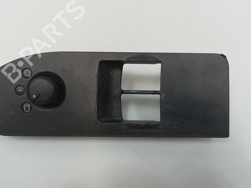 Comando specchietti Comando specchietti AUDI A2 (8Z0) 1.4 (75 hp) 36670083 36670083