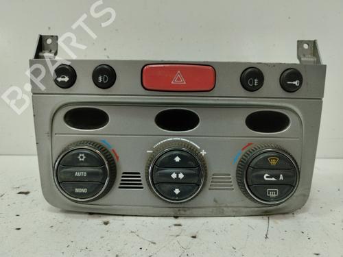 Commande Chauffage ALFA ROMEO GT (937_) 1.9 JTD (937CXN1B) (150 hp) 15959562