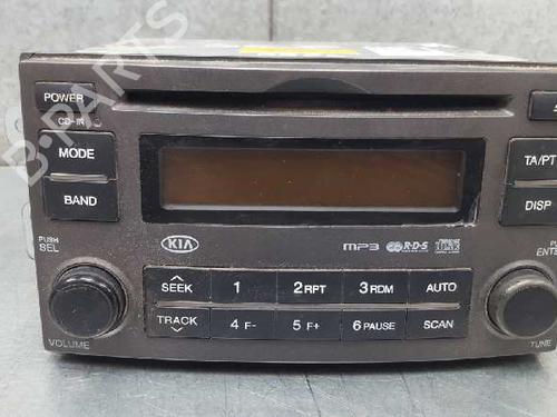 Used Radio KIA CARENS III MPV (UN) 2.0 CRDi 140 (140 hp) 12727746