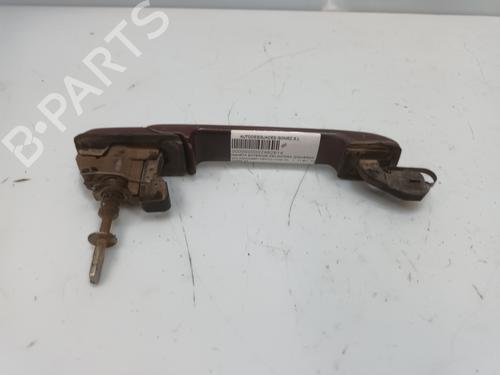 Used Front left exterior door handle VW VENTO (1H2) 1.6 (75 hp) 19438379