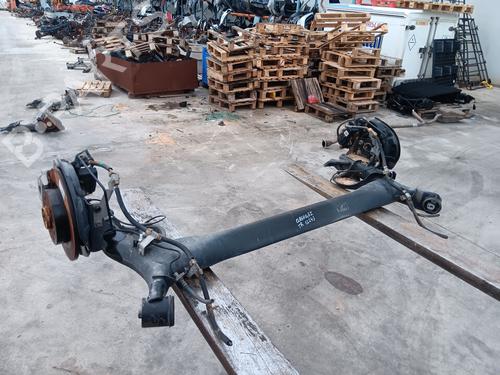 Used Rear axle NISSAN QASHQAI II (J11, J11_) [2013-2026]  30626979