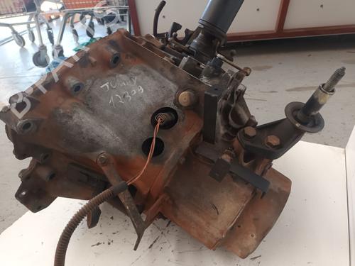 Gearbox CITROËN JUMPY I (U6U_) 1.9 D | BP30136485M3
