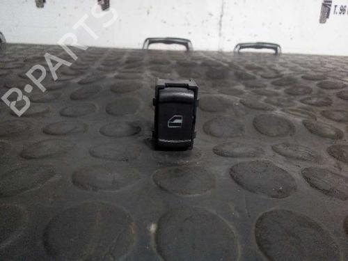Used Right front window switch SKODA OCTAVIA I Combi (1U5) 1.9 TDI (90 hp) 12804947