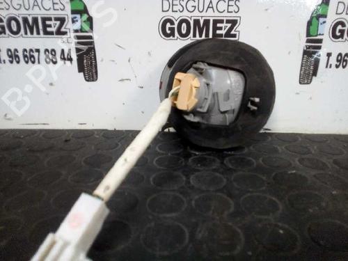 Used Rear fog light LEXUS IS I (_E1_) 200 (GXE10) (155 hp) 12812345