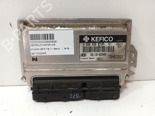 Used Engine control unit (ECU) HYUNDAI GETZ (TB) 1.1 (67 hp) 15987359