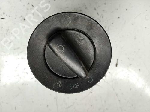 Used Headlight switch Headlight switch 12699874 12699874