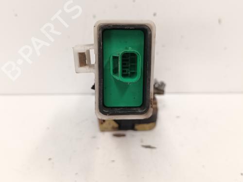 Front left lock VOLVO S40 I (644) 1.9 DI | BP13548743C98 