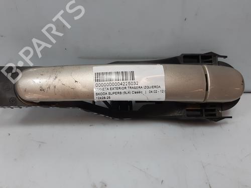rear-left-exterior-door-handle-skoda-superb-i-3u4-2001-2002-2003-2004-2005-2006-2007-2008-36420707 main image