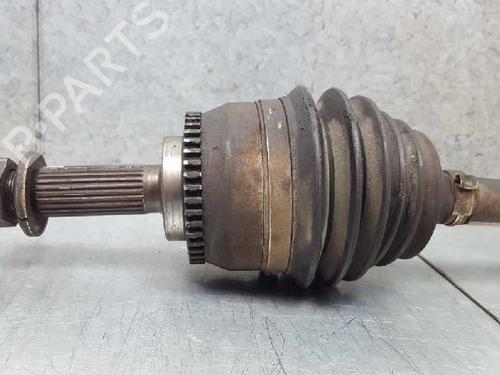 Right front driveshaft MITSUBISHI CARISMA (DA_) 1.8 (DA2A) | BP12724911M39 