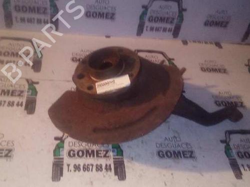 Used Left front steering knuckle RENAULT ESPACE II (J/S63_) [1991-1997]  12772068