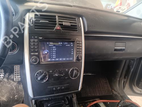 Światło przeciwmgłowe przednie lewe MERCEDES-BENZ B-CLASS Sports Tourer (W245)  | BP30551456C30 