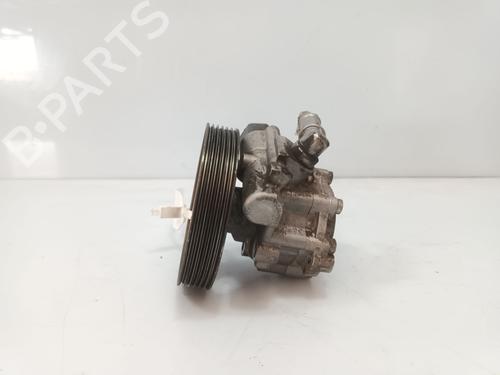 Used Steering pump PEUGEOT 406 (8B) [1995-2005]  30279338