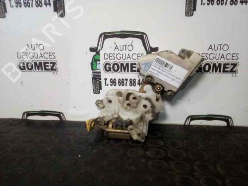 Used Front right lock NISSAN TERRANO II (R20) 2.4 4WD (116 hp) 12818271