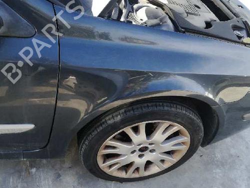 Tailgate lift support RENAULT LAGUNA II Grandtour (KG0/1_) 1.9 dCi (KG0G) | BP13972120C138