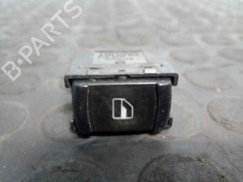 Used Right rear window switch Right rear window switch VW GOLF IV (1J1) 1.9 TDI (110 hp) 12815332 12815332