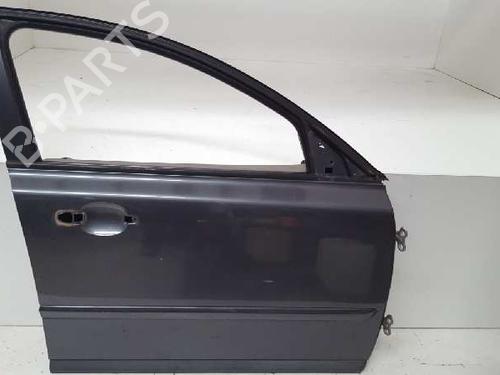 Used Right front door VOLVO V50 (545) 2.0 D (136 hp) 12724825