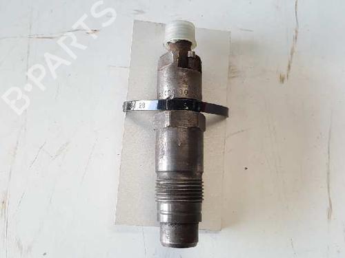 Used Injector CITROËN SAXO (S0, S1) 1.5 D (57 hp) 12737329