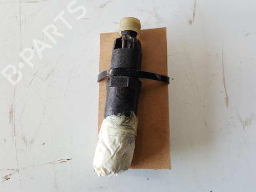Used Injector CITROËN SAXO (S0, S1) 1.5 D (57 hp) 12737494