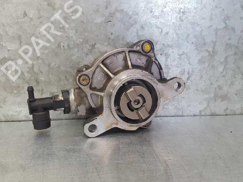 Used Vacuum pump NISSAN INTERSTAR Van (X70) [2002-2025]  12856736