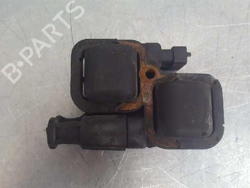Used Ignition coil MERCEDES-BENZ CLK Convertible (A208) CLK 320 (208.465) (218 hp) 12746049