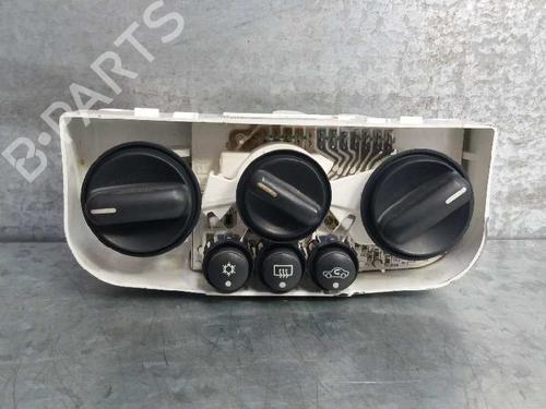 Used Climate control OPEL MERIVA A MPV (X03) 1.6 16V (E75) (100 hp) 12798243