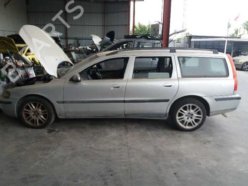 Luz central de freno VOLVO V70 II (285) T5 | BP12857013L11 