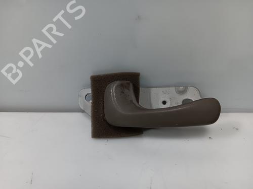 Used Front left interior door handle HYUNDAI H-1 / STAREX Bus (A1) [1997-2025]  30699110
