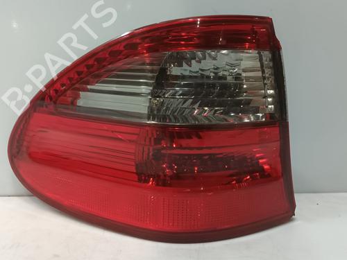 Used Left taillight MERCEDES-BENZ E-CLASS T-Model (S211) E 280 T CDI 4-matic (211.284) (190 hp) 30275871