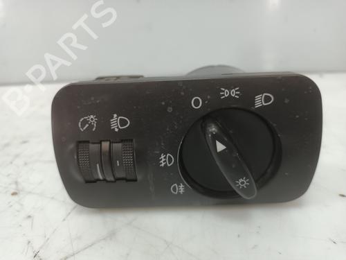 Used Headlight switch SEAT LEON (1M1) [1999-2006]  29076812