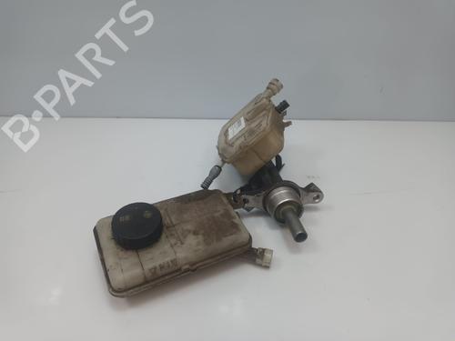brake-master-cylinder-renault-trafic-iii-van-fg_-2014-33556472 main image