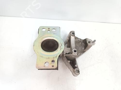 Engine mount RENAULT SCÉNIC II (JM0/1_)  | BP25890692M89 