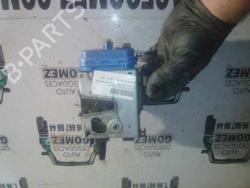 Used Rear right lock AUDI A8 D2 (4D2, 4D8) 2.5 TDI (150 hp) 12693403