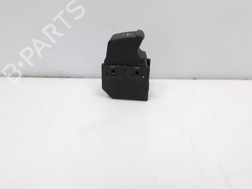 right-front-window-switch-skoda-fabia-i-6y2-1999-2000-2001-2002-2003-2004-2005-2006-2007-2008-36110704 main image
