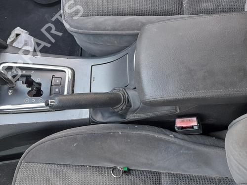 Gear lever PEUGEOT 407 (6D_) 2.0 (6DRFNB, 6DRFNE) | BP16344536M90 