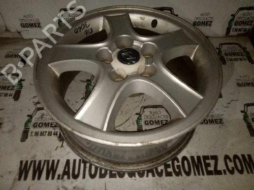 Used Rim HYUNDAI SANTA FÉ I (SM) 2.0 CRDi 4x4 (113 hp) 12687506