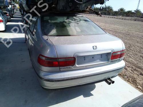 Windscreen washer tank HONDA ACCORD V (CE, CF_, CD) 2.0 i LS (CE8) | BP12782128C113 