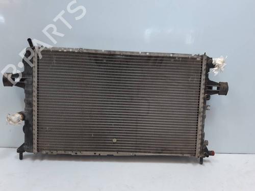 Used Water radiator Water radiator 39037679 39037679