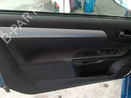 Front right seatbelt OPEL TIGRA TwinTop (X04) 1.4 (R97) | BP12699679I25 