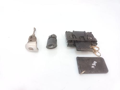 Elektronisk modul RENAULT MEGANE II (BM0/1_, CM0/1_) 1.6 16V (BM0C, CM0C) (113 hp) 30884686