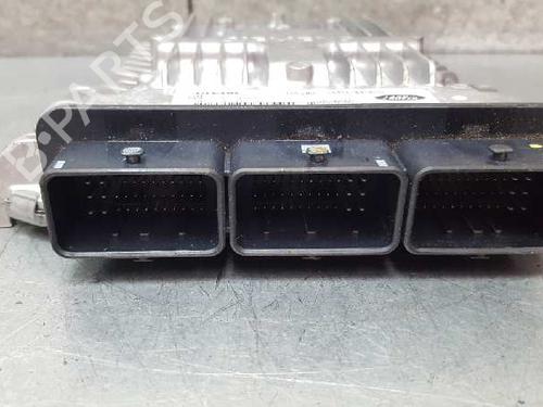Engine control unit (ECU) LAND ROVER DISCOVERY III (L319) 2.7 TD 4x4 | BP12719278M57 