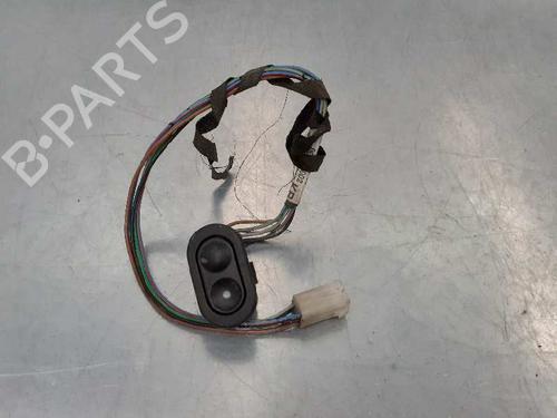 Used Right front window switch Right front window switch 12772091 12772091