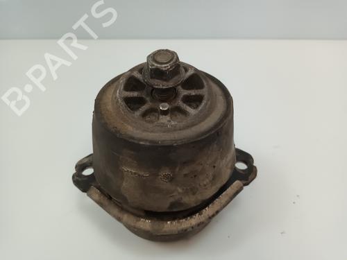 Used Engine mount VW TOUAREG (7LA, 7L6, 7L7) 3.0 V6 TDI (225 hp) 18009831