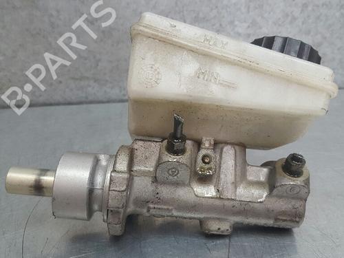 Brake master cylinder TOYOTA YARIS (_P1_) 1.0 (SCP10_, SCP10R) | BP12735742M77 