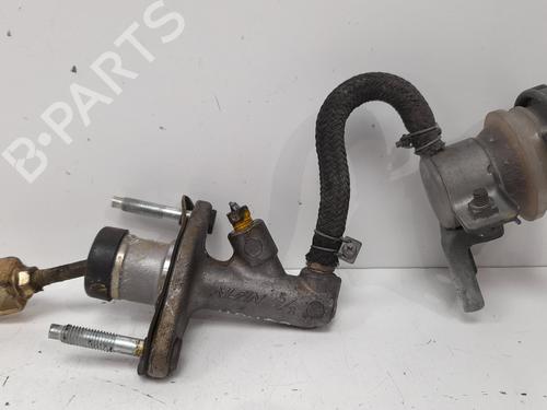 Used Clutch slave cylinder HONDA CIVIC VI Fastback (MA, MB) 1.5 16V (MB3) (114 hp) 13972890