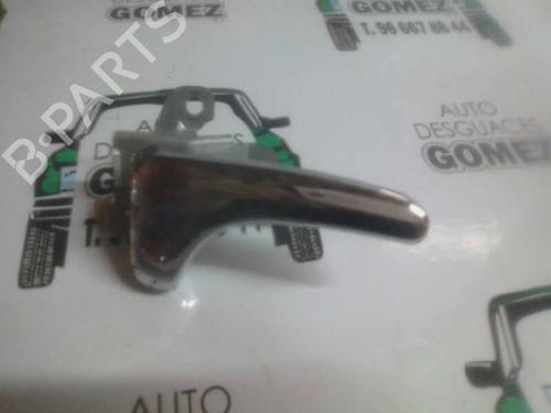 Used Front right interior door handle Front right interior door handle 12798330 12798330
